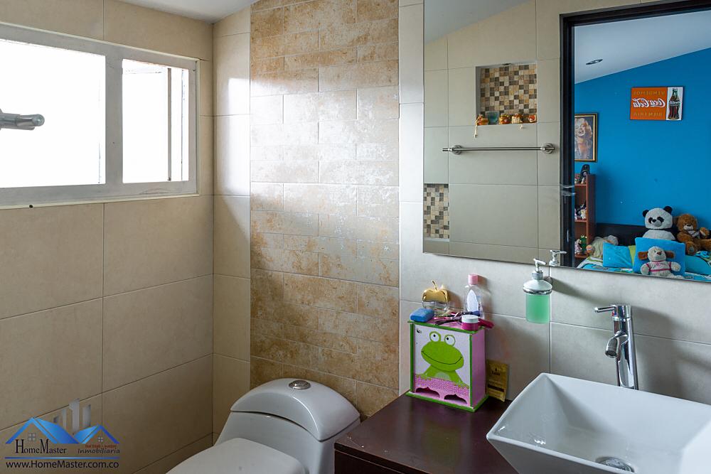 Casa en venta en Pasadena, Bogotá · foto 10 de 12
