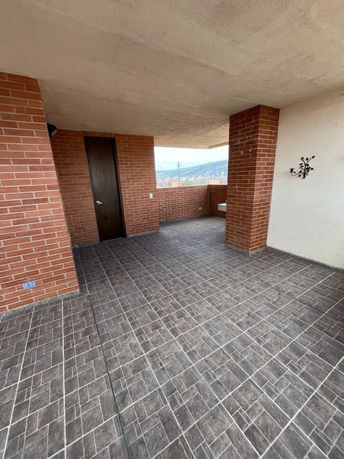 Apartamento de 4 alcobas en venta en La Calleja, Bogotá, 254 m² · foto 24 de 24