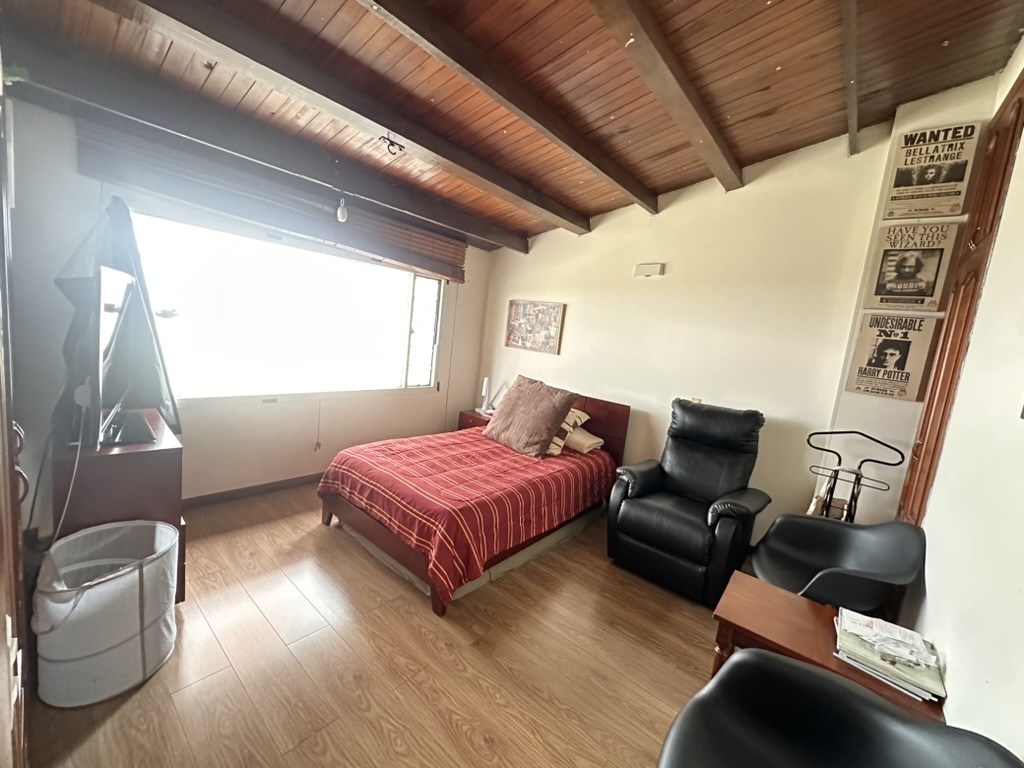 Casa en venta en Chicó Navarra, Bogotá · foto 22 de 24