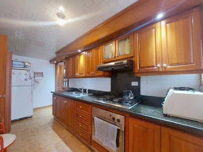 Apartamento de 2 alcobas en venta en Chico Norte, Bogotá, 125 m² · foto 5 de 20