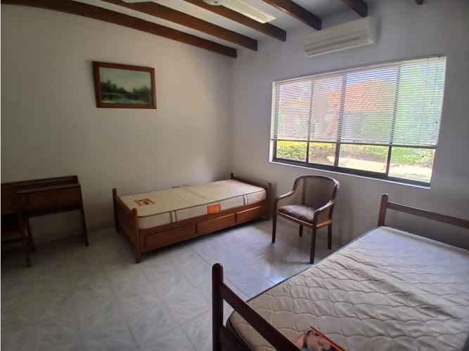 Casa de 4 alcobas en venta en Ricaurte, 450 m² · foto 10 de 24