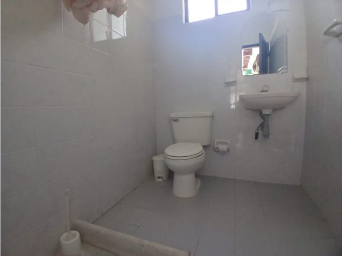 Casa de 4 alcobas en venta en Ricaurte, 450 m² · foto 20 de 24