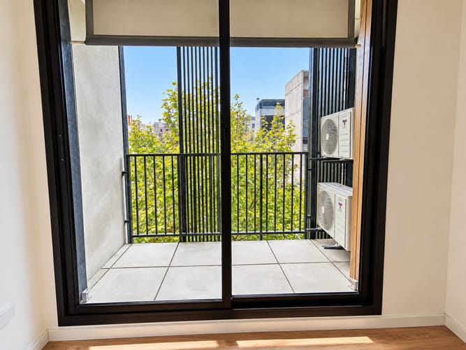 Alquiler Apartamento A Estrenar 1 Dormitorio Balcón En Centro · Foto 2