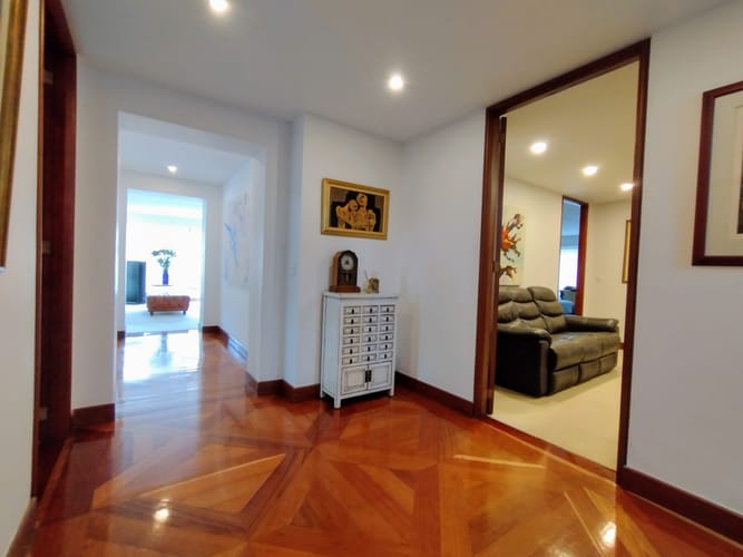 Apartamento de 3 alcobas en venta en Chapinero, Bogotá, 211 m² · foto 12 de 24
