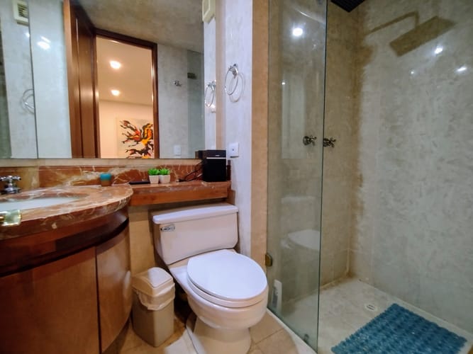 Apartamento de 3 alcobas en venta en Chapinero, Bogotá, 211 m² · foto 15 de 24