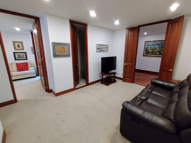 Apartamento de 3 alcobas en venta en Chapinero, Bogotá, 211 m² · foto 19 de 24