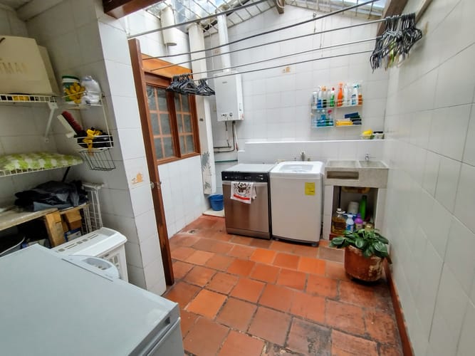 Casa en venta en Santa Barbara, Bogotá · foto 6 de 23