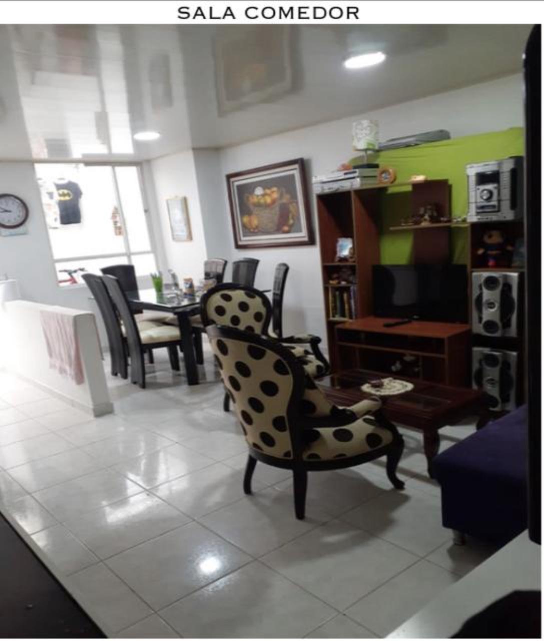Casa en venta en San Antonio, Bogotá · foto 3 de 11