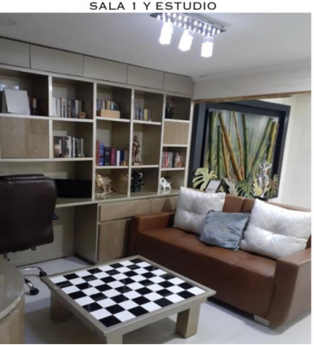 Casa en venta en San Antonio, Bogotá · foto 5 de 11