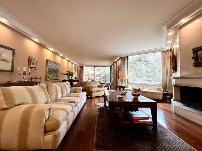 Apartamento de 4 alcobas en venta en Chapinero, Bogotá, 320 m² · foto 3 de 24