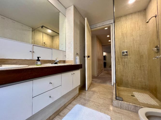 Apartamento de 4 alcobas en venta en Chapinero, Bogotá, 320 m² · foto 19 de 24