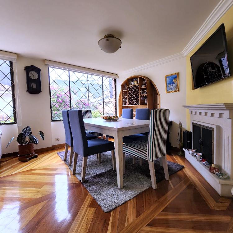 Apartamento en venta en Chicó Alto, Bogotá · foto 3 de 24