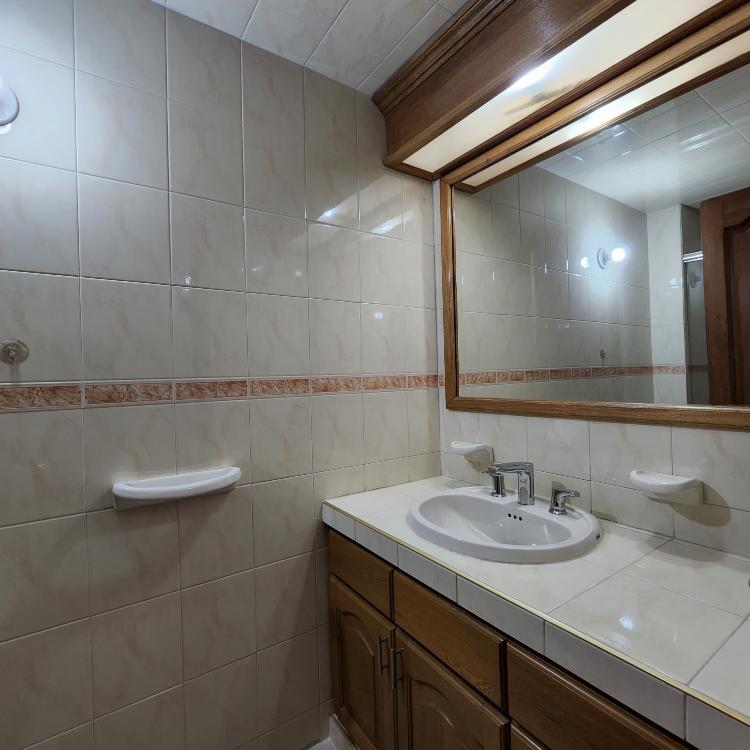 Apartamento en venta en Chicó Alto, Bogotá · foto 8 de 24
