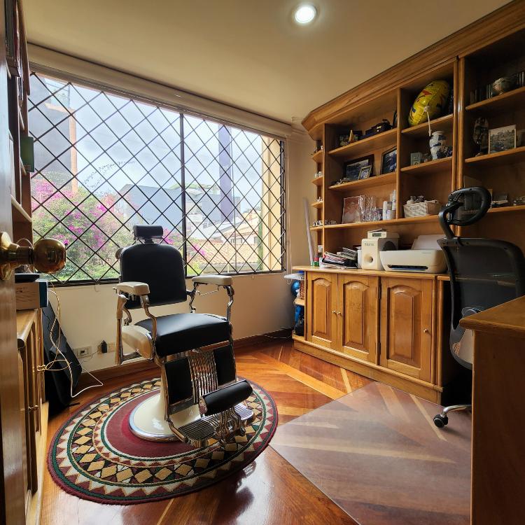 Apartamento en venta en Chicó Alto, Bogotá · foto 17 de 24