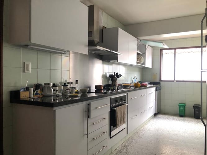 Casa de 4 alcobas en venta en Niza Norte, Bogotá, 308 m² · foto 3 de 22