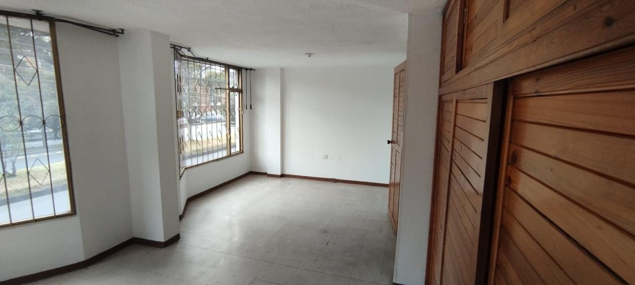 Casa en venta en Kennedy Central, Bogotá · foto 2 de 15