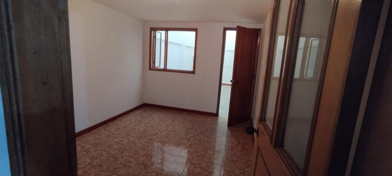 Casa en venta en Kennedy Central, Bogotá · foto 3 de 15