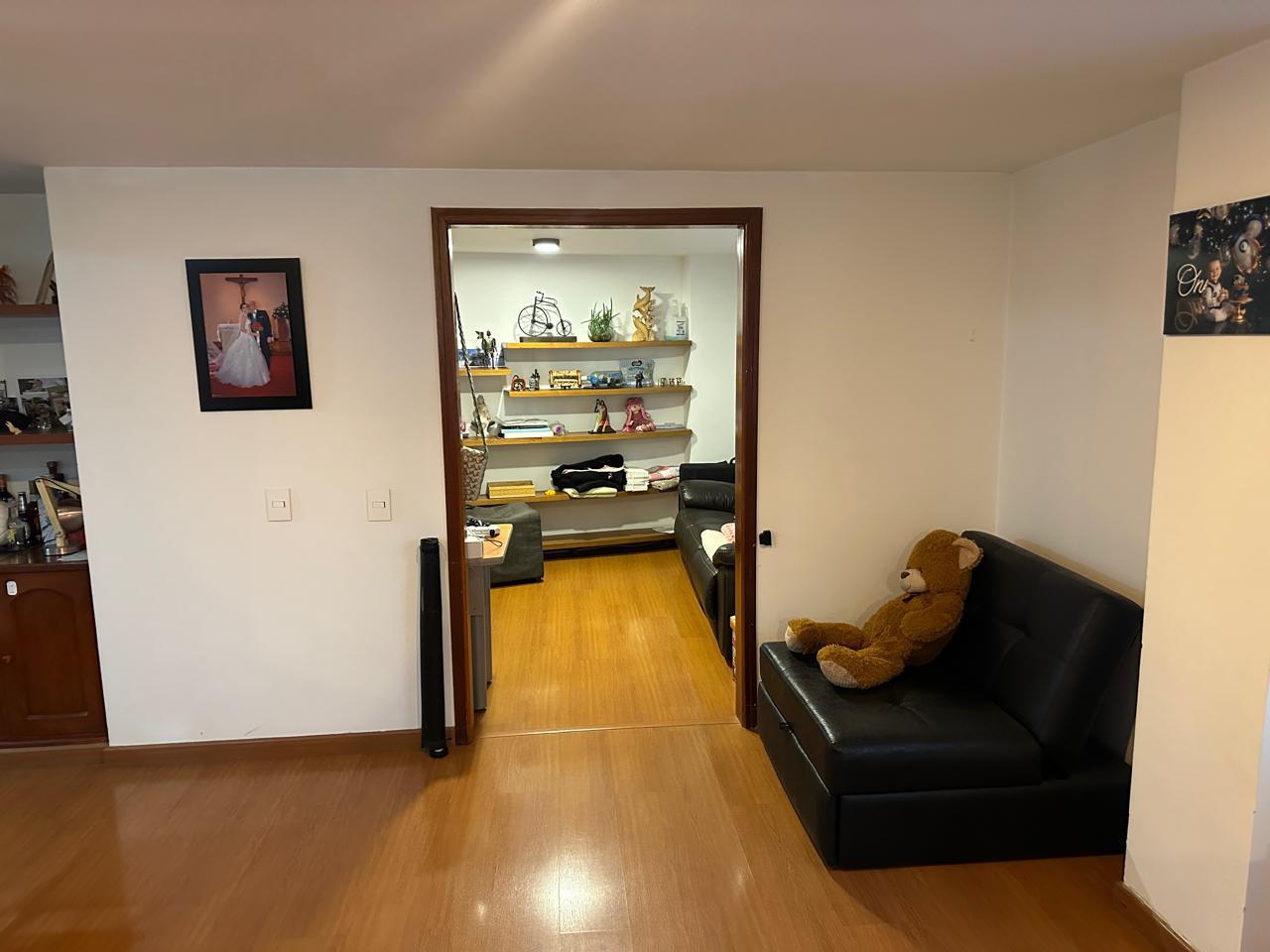 Apartamento en venta en Santa Barbara, Bogotá · foto 5 de 21