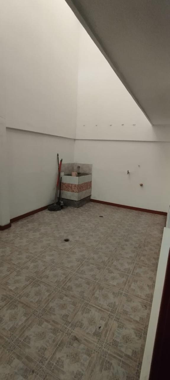 Casa en venta en Kennedy Central, Bogotá · foto 8 de 15