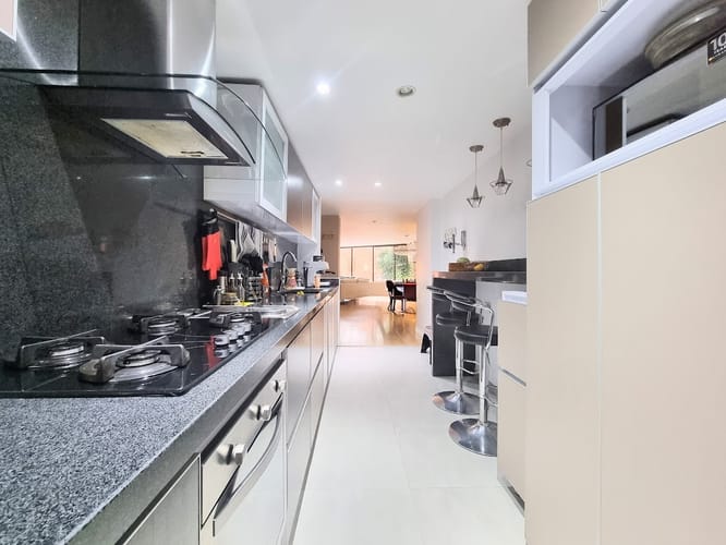 Apartamento de 3 alcobas en venta en Chico Norte, Bogotá, 131 m² · foto 24 de 24