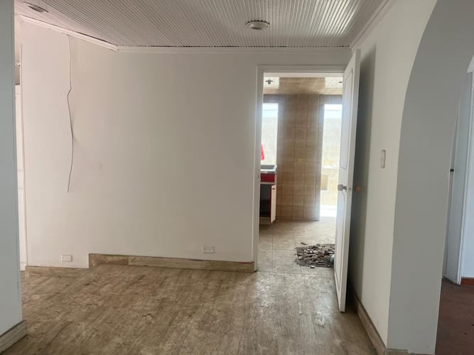 Casa de 4 alcobas en venta en Santa Barbara, Bogotá, 420 m² · foto 5 de 7