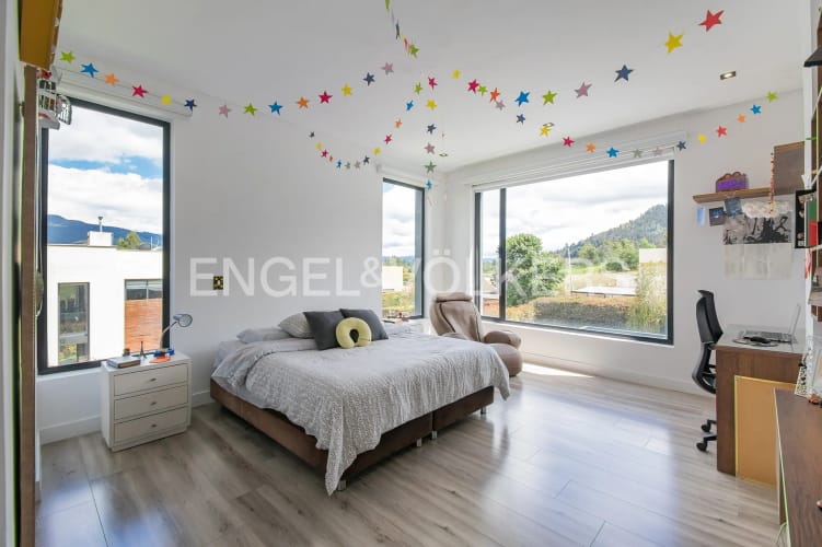 Casa de 4 alcobas en venta en Aposentos Parte Alta, Sopó, 267 m² · foto 13 de 20