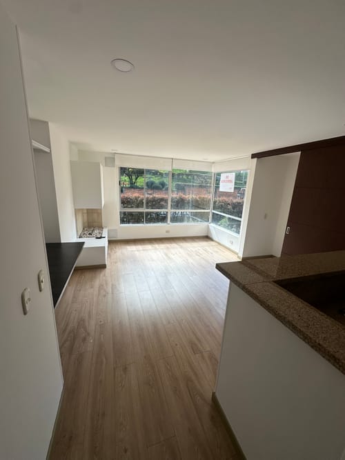 Apartamento de 1 alcoba en arriendo en Chapinero Alto, Bogotá, 54 m² · foto 7 de 13