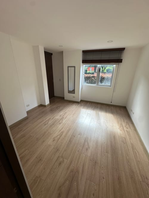 Apartamento de 1 alcoba en arriendo en Chapinero Alto, Bogotá, 54 m² · foto 12 de 13