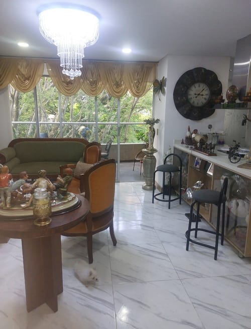 Apartamento de 3 alcobas en venta en La Castellana, Medellín, 101 m² · foto 10 de 21