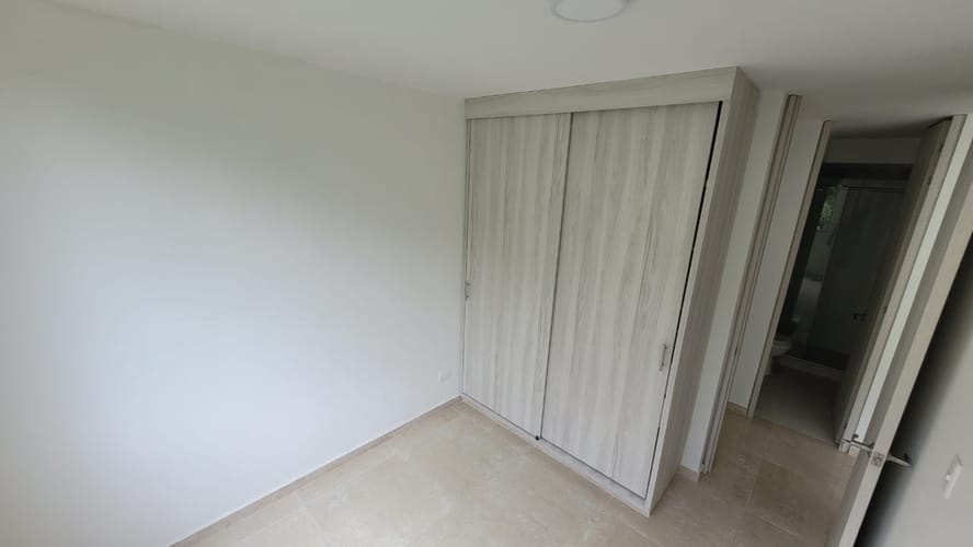Apartamento de 2 alcobas en venta en El Dorado, Pereira, 44 m² · foto 6 de 16