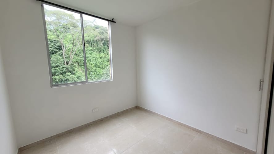 Apartamento de 2 alcobas en venta en El Dorado, Pereira, 44 m² · foto 7 de 16