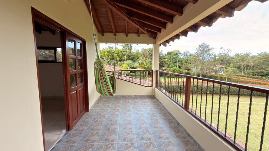 Finca en arriendo en Llano Grande, Rionegro, 1200 m² · foto 2 de 15