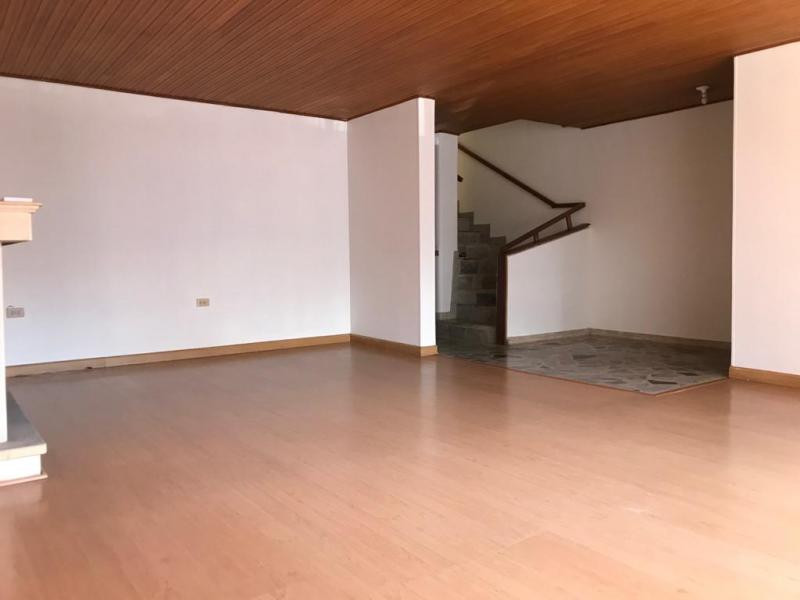 Casa en venta en Santa Barbara Alta, Bogotá · foto 4 de 24