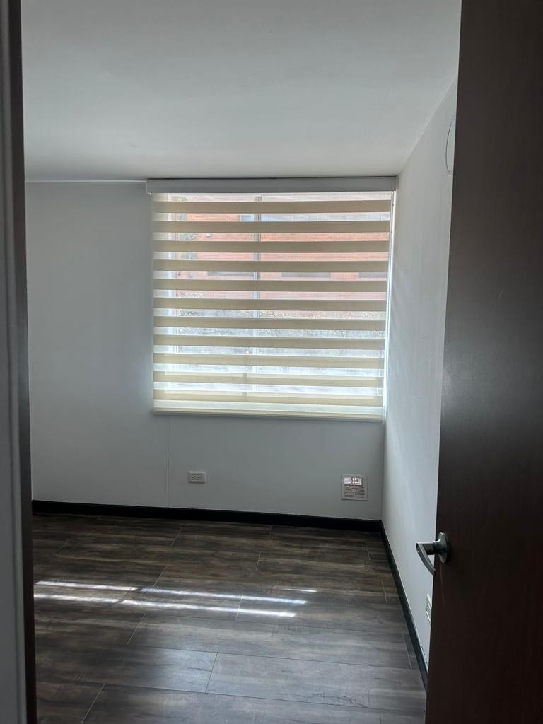 Apartamento en venta en Portales Del Norte, Bogotá · foto 12 de 17