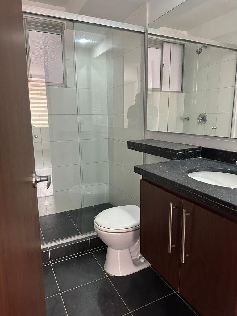 Apartamento en venta en Portales Del Norte, Bogotá · foto 14 de 17