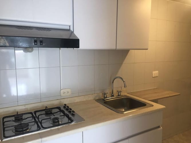 Apartaestudio en venta en Puente Largo, Bogotá, 46 m² · foto 11 de 18