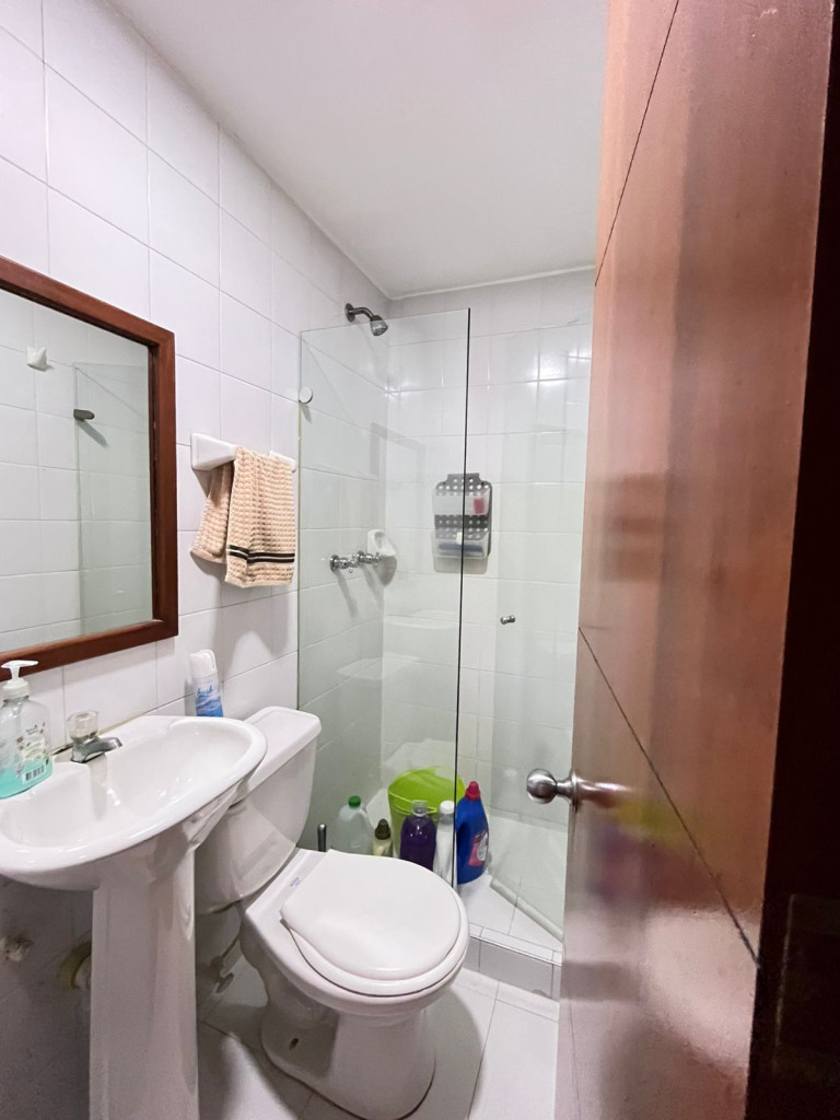 Apartamento en venta en Lagos De Cordoba, Bogotá · foto 7 de 24