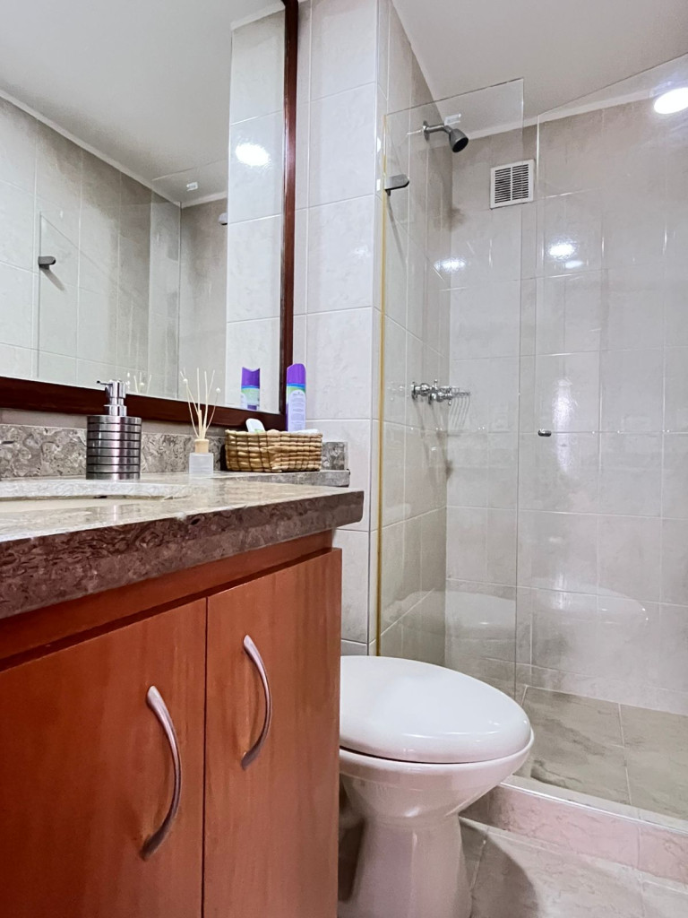 Apartamento en venta en Lagos De Cordoba, Bogotá · foto 14 de 24