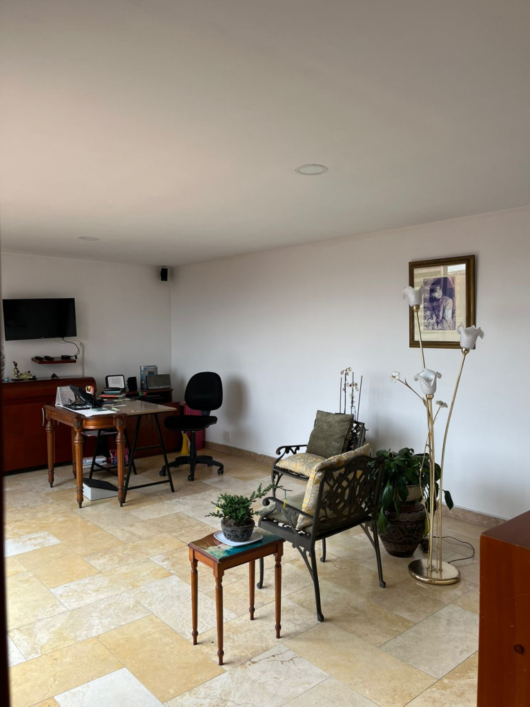 Apartamento en venta en Lagos De Cordoba, Bogotá · foto 17 de 24