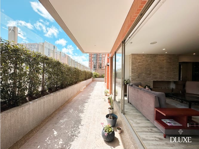 Apartamento de 4 alcobas en venta en Casablanca Suba, Bogotá, 336 m² · foto 3 de 24