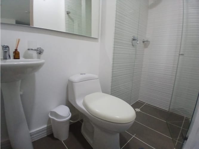 Apartamento de 2 alcobas en venta en Ricaurte, 58 m² · foto 21 de 24