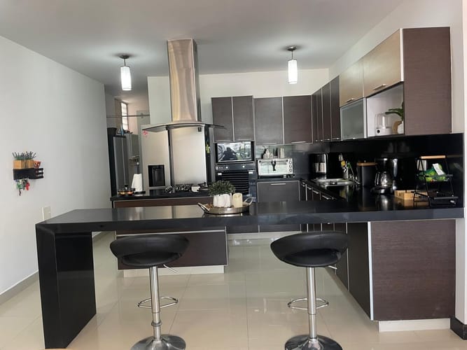 Apartamento de 3 alcobas en venta en Santa Teresita, Cali, 145 m² · foto 8 de 23