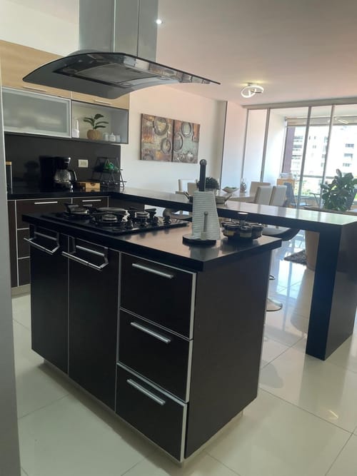 Apartamento de 3 alcobas en venta en Santa Teresita, Cali, 145 m² · foto 9 de 23