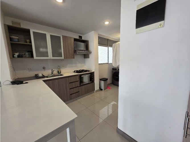 Apartamento de 3 alcobas en arriendo en Ciudad Del Río, Sabaneta, 90 m² · foto 7 de 18
