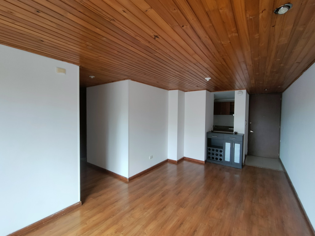 Apartamento en venta en San Cipriano, Bogotá · foto 2 de 20