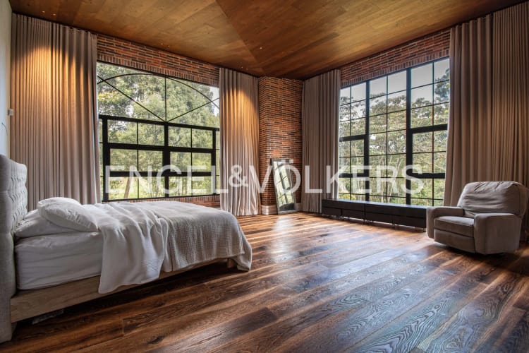 Casa de 5 alcobas en venta en Las Palmas, Envigado, 1270 m² · foto 10 de 21