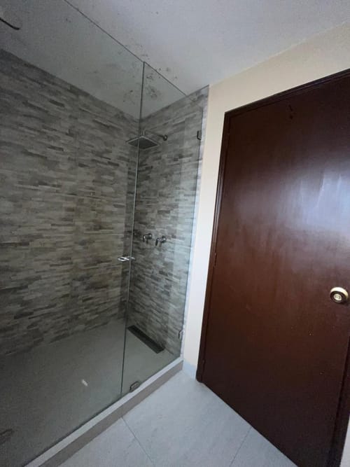 Casa de 3 alcobas en venta en El Batán, Bogotá, 300 m² · foto 21 de 22