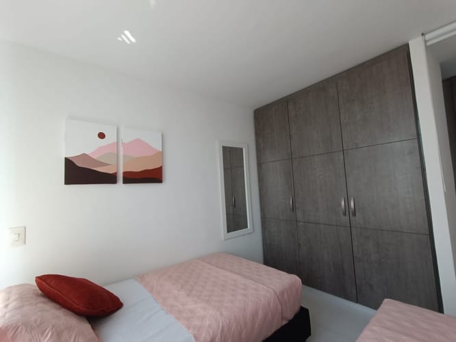 Apartamento de 2 alcobas en venta en Ricaurte, 55 m² · foto 18 de 20