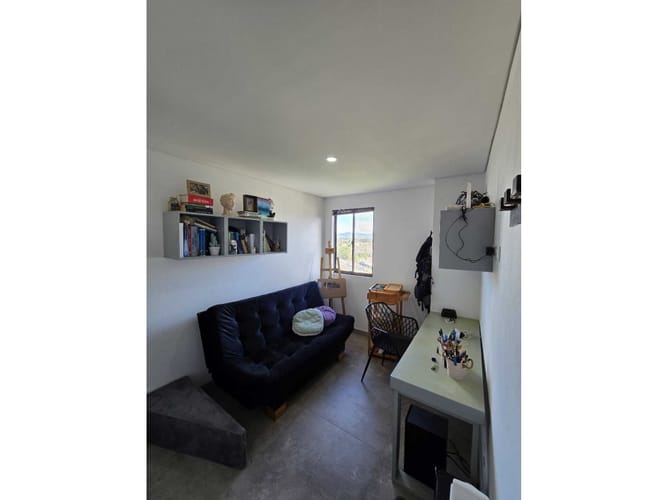Apartamento de 2 alcobas en venta en Centro, Rionegro, 78 m² · foto 11 de 18