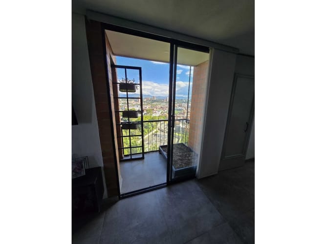 Apartamento de 2 alcobas en venta en Centro, Rionegro, 78 m² · foto 14 de 18